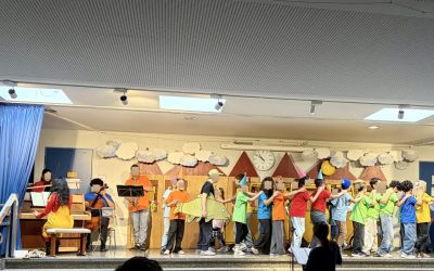 Hey, hey, hey, Taxi! – Eine Woche Theater